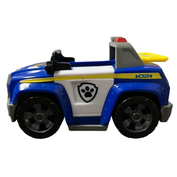 Chase’s Patrol Cruiser Vehicle with Collectible Figure for Kids Aged 3 and Up - Picture 3 of 9